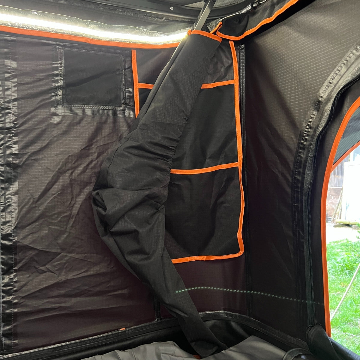 Namiot dachowy | WayPark RoofX | Kolor Midnight